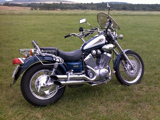 Motocykl Yamaha XV 535  